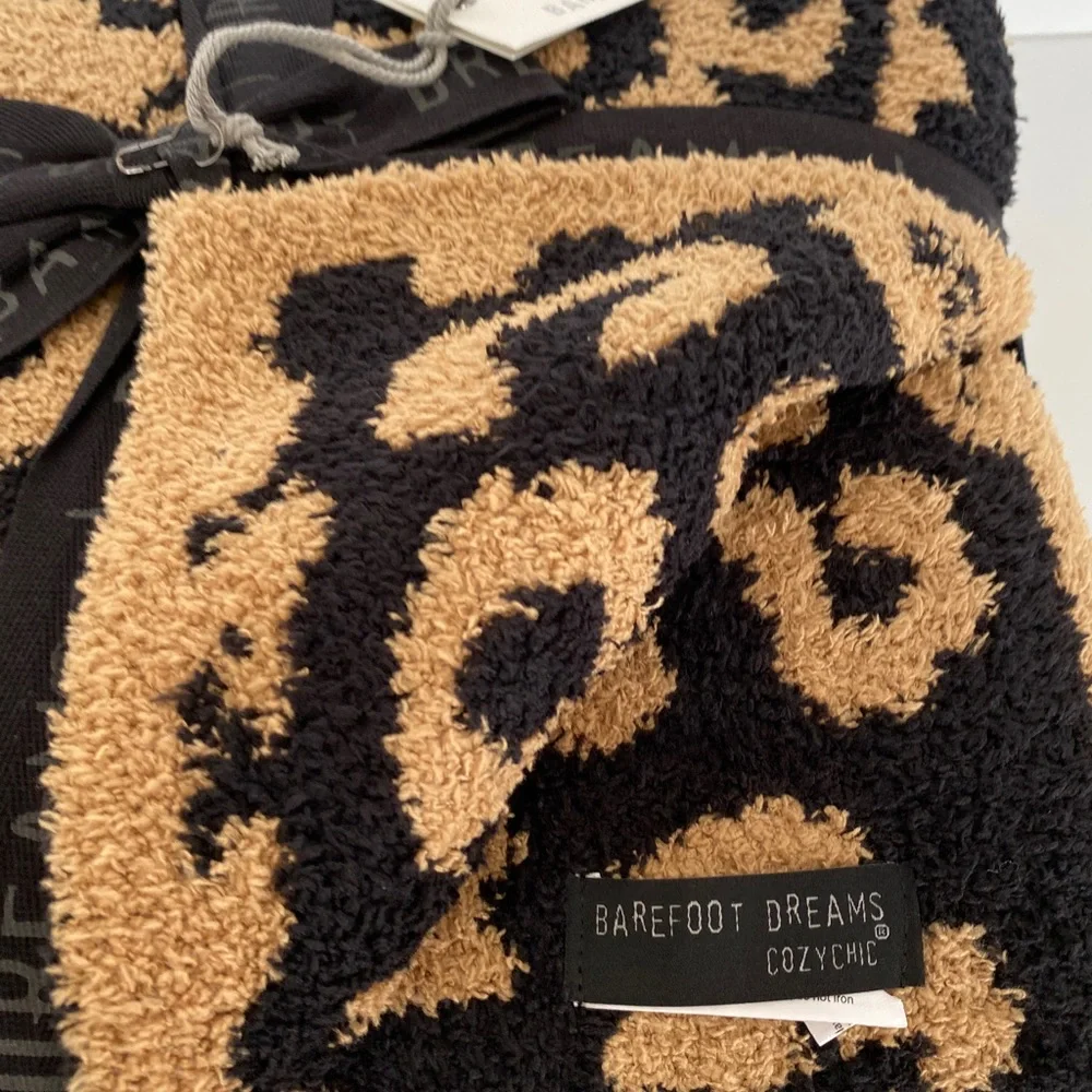 Barefoot Dreams Cozy Chic Animal Print Throw Blanket